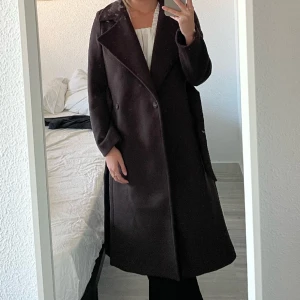 Brun kappa  - Kappa från hm  Använd ett fåtal gånger 