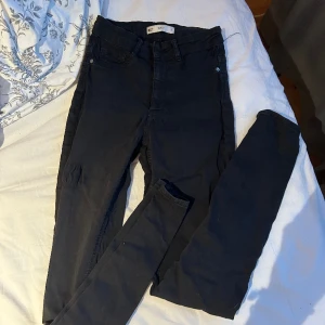 Molly jeans - Molly jeans, högmidjade 🤍