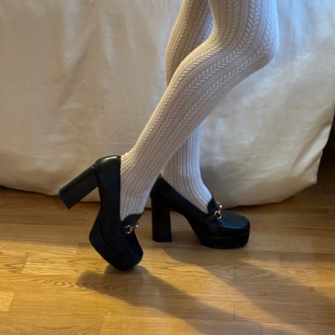 Högklackade skor - 91