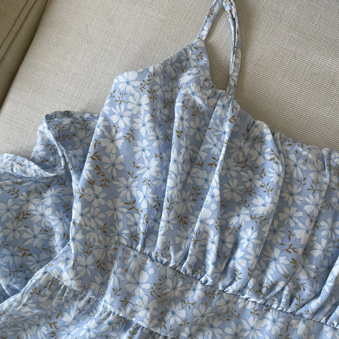 Blommig klänning - 90