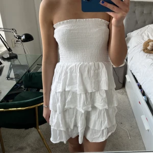 Sommarklänning! - Perfekt klänning till sommaren!!