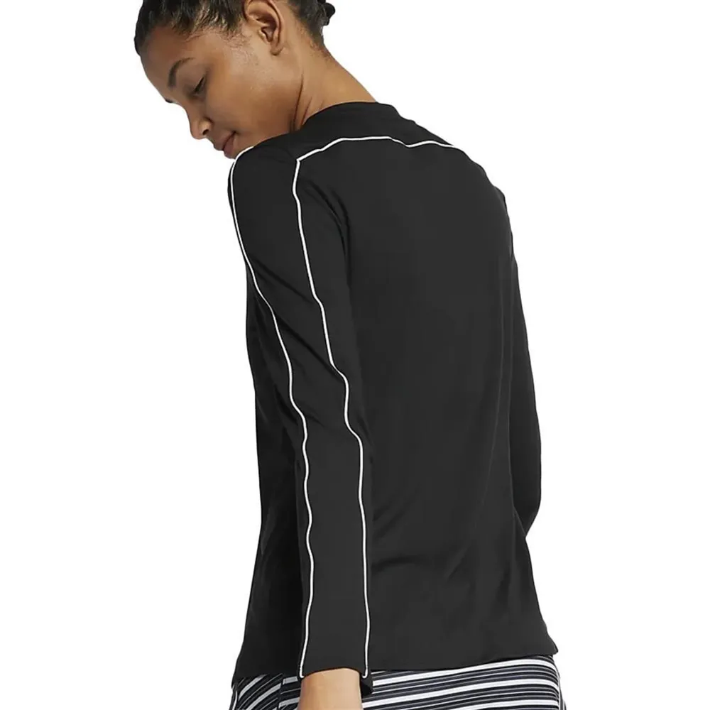 Nike court half zip träningströja. I färgen svart med vita detaljer. Bra skick, storlek M.. Hoodies.