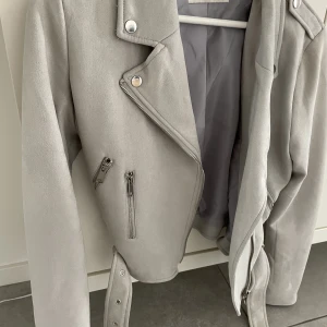 Jacka från Nelly  - Jacka aldirg använd. 