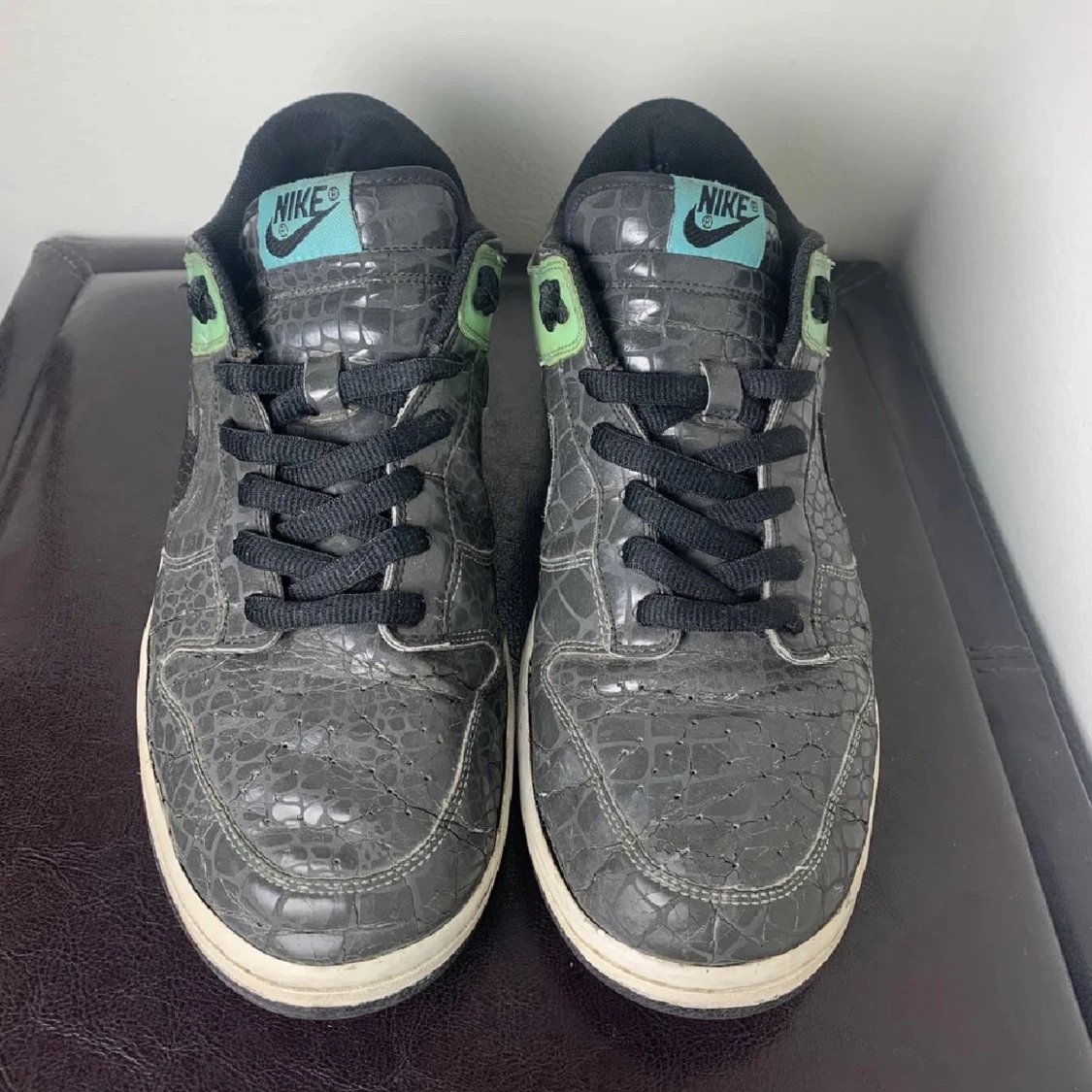 Nike Dunk Low Un-Tiffany  - 90