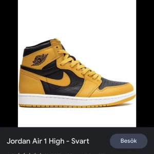 Air jordan 1 retro high pollen - Storlek 41 men väldigt stora i storleken. Jag har 43 och jag kan ha på mig dom.