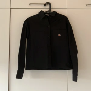 Dickies Cropped Overshirt - Dickies skjorta, croppad mycket fint skicka