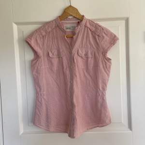 Blus/ kortärmad skjorta från Esprit
