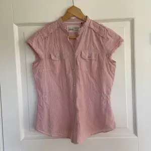 Blus/ kortärmad skjorta från Esprit