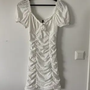 Jättesöt klänning från H&M