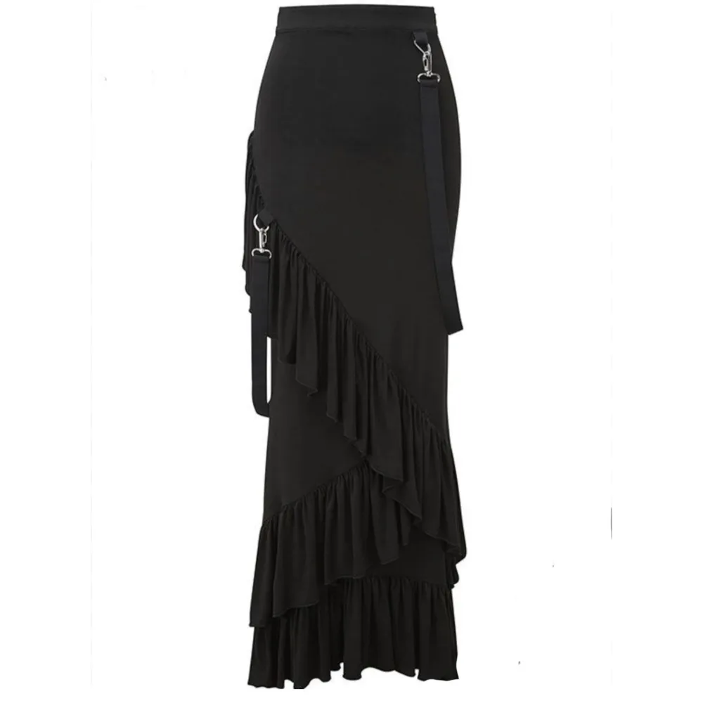 Killstar Wicked Wanderer Maxi Skirt  Nyskick! Stay vampy in this soft and fitted flattering skirt that has a witchy layered look with detachable straps and zip closure.  Stl S. Använd gärna köp-knappen 💖💖💖. Kjolar.