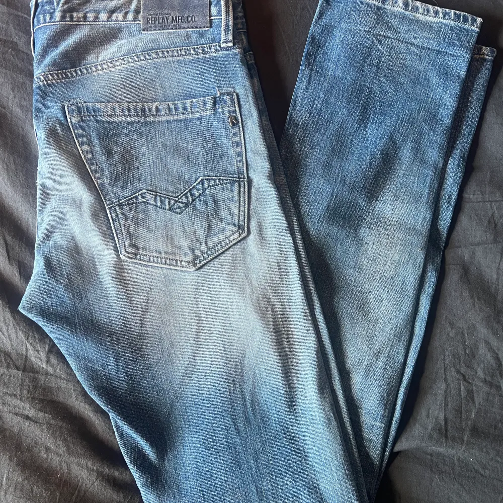 Replay Waitom jeans i storlek W32 L34 i väldigt bra skick. Jeans & Byxor.
