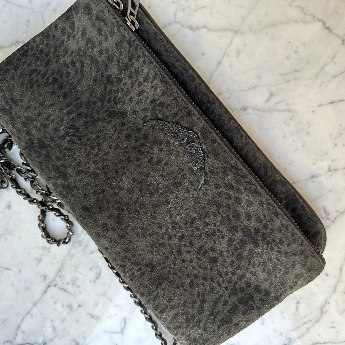 Zadig & Voltaire väska grå svagt mönstrad mocka