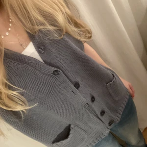 Stickad kofta - Supersöt stickad kofta🫶❤️