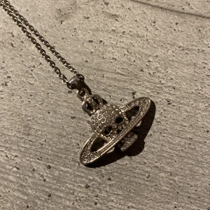 halsband  - halsband