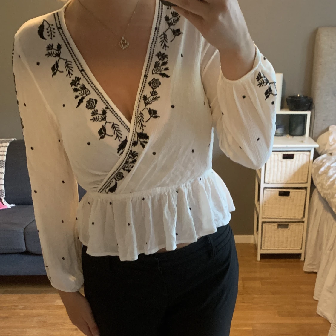 Vit Broderad Blus - 90