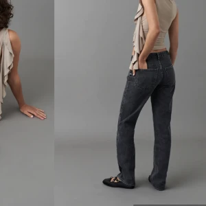 low straigt jeans  - säljer dessa populära jeans från gina🥰🥰