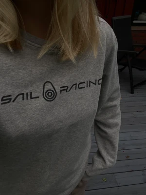 Sail racing Hoodie  - Jätte fin sail racing Hoodie i bra skick. 