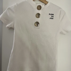 Tröja  - Aldrig använt 