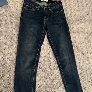 Levis jeans - Aldrig använt 