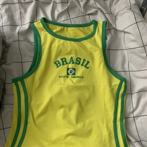 Brazil tröja - Skitsnygg brazil tröja från shein💛💚