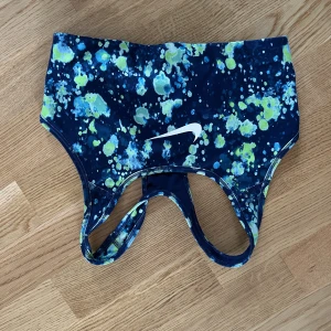 Sport-bh nike - Superfin sport bh från Nike, nästintill oanvänd. 