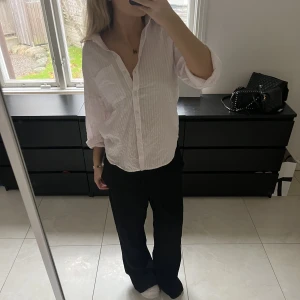 Skjorta  - Så söt och fin skjorta från Gina ❤️