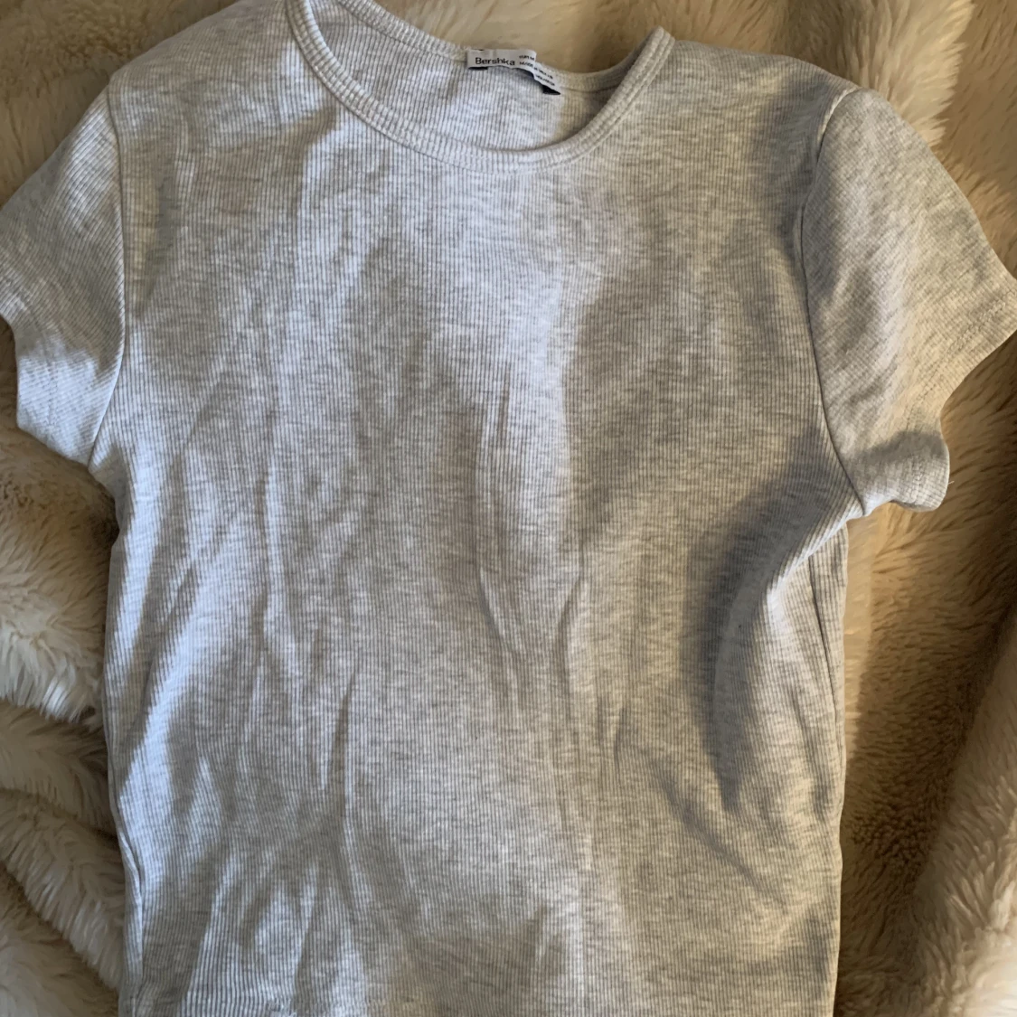 Grå bershka topp💕 - 90