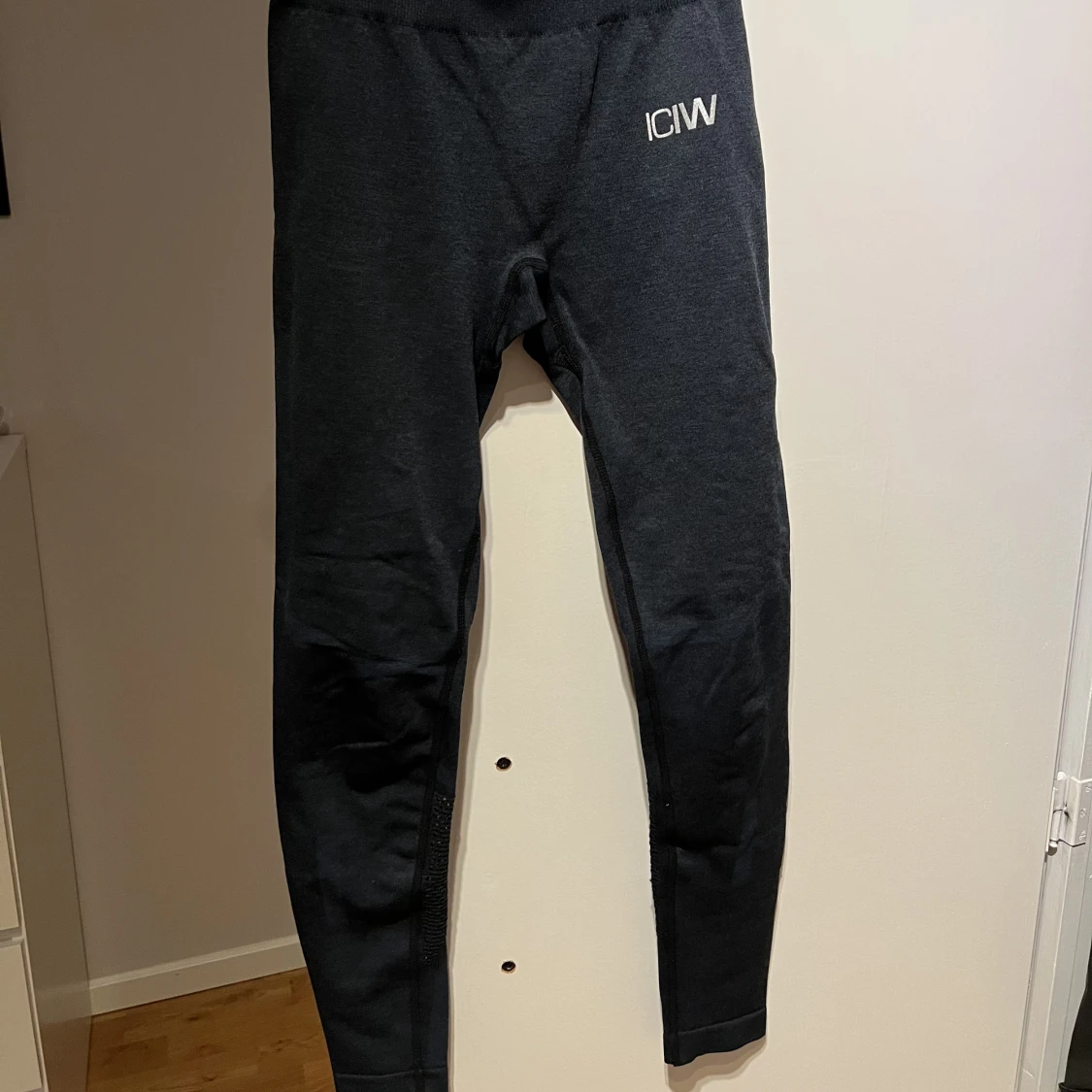 Tights från ICIW i XS