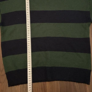 Tröja - Aldrig använd då den vart för liten. Hör av dig för mer information! 🩷🫶🏻