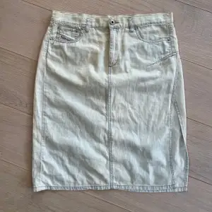 Jeans kjol från diesel🫶🏼🫶🏼kan möta och posta💓