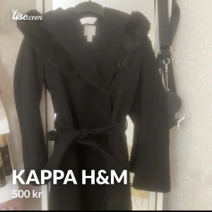 H&M  - Använd 1 gång, köpt för 800kr 