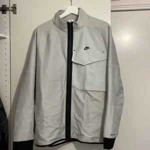 Nike Tech Pack - Knappt använd Mycket bra skick Köpt i London 