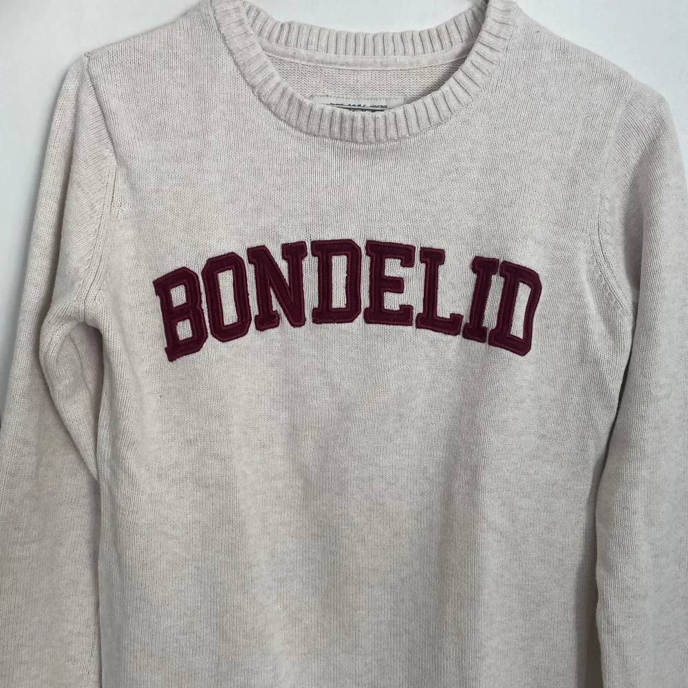 Finstickad tröja från Bondelid i storlek xs. Stickat.