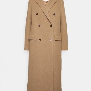 Samsoe samsoe kappa - Samsoe Samsoe kappa, knappt andvänd. Ny pris: 3353kr