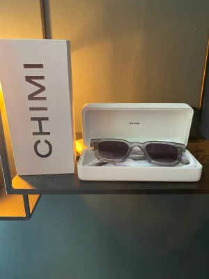 Chimis - Fåtal gånger använda chimis! Alla tillbehör tillkommer. Beställd från chimis egna hemsida👍🏽(Pris kan diskuteras).