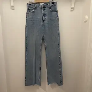 Snygga vida jeans från Zara! 