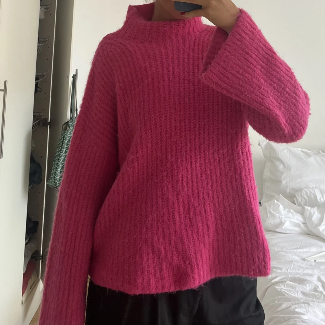 Rosa stickad tröja i stl S