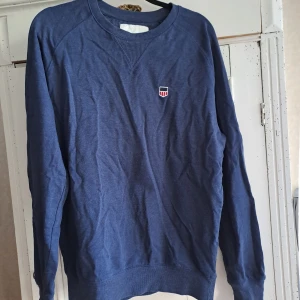 Sweatshirt  - Sweatshirt från lager 157 i fint skick