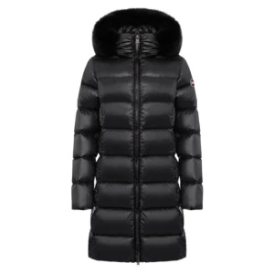 Colmar jacka - Colmar jacka, som är köpt oktober 2023. Köpt för 6 682 kr. Hör av dig för bilder och mer info!  (Pris kan diskuteras)