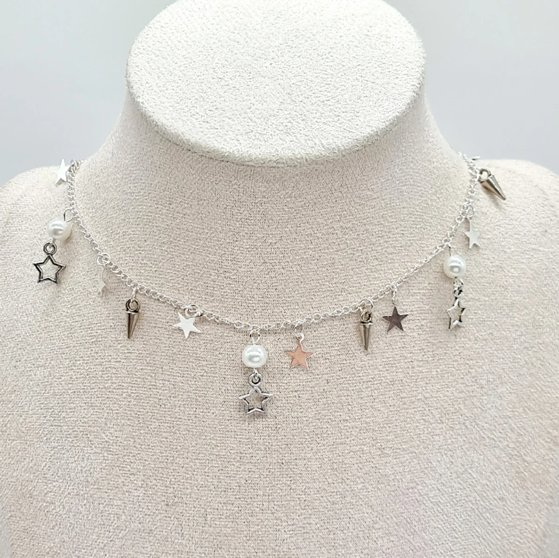 Handgjort halsband  - 90