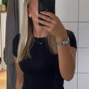 Klocka  - Har bytat till guld drf säljer jag denna, inga defekter💓nypris 500kr mitt 300kr (kan diskuteras)