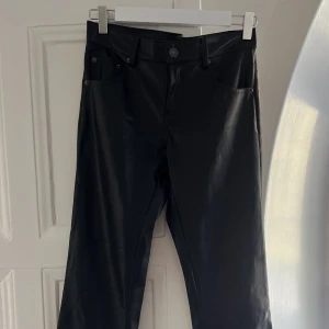 Subdued straight leg leather pants  - subdued straightest leather pants, great condition, size S 🖤