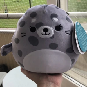 Squishmallows  - Ny, du kan få bläckfisken och denna för 400kr