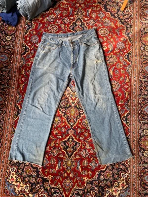 Lee baggy jeans - Baggy jeans från lee, w36 L34 men jag har klippt av dom lite så att dom inte ska vara så långa :)