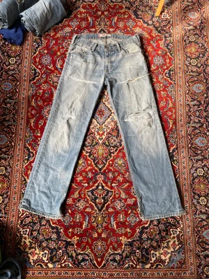 Levis 503 - Riktigt goa Levis 503 Loose, har använts mycket, riktigt nice wash, W30 L30