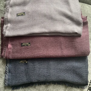  Scarf  - 50kr per Scarf 