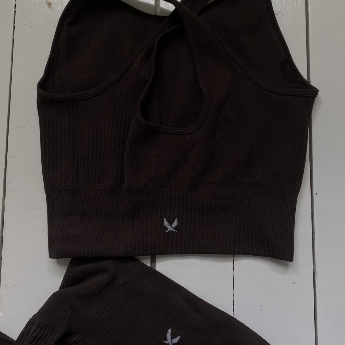 Mörkbrunt tränings set - 91