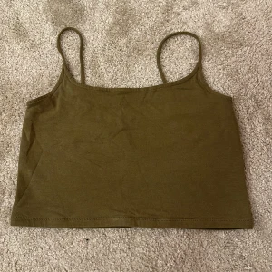 Linne - Knappt använd