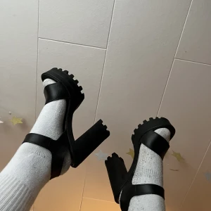 Platå klackar - Snygga