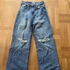 Vida jeans från Lager157 i storlek S/M.  Aldrig använda.